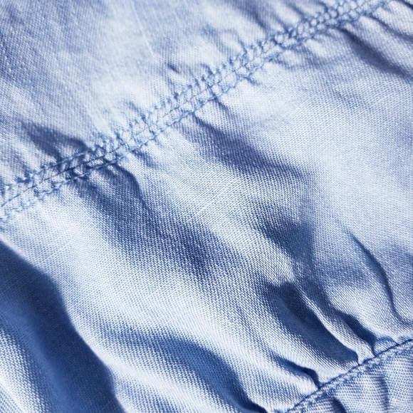 LOFT JEAN BLOUSE WITH PUFFED SLEEVES SIZE MEDIUM - Picture 12 of 13